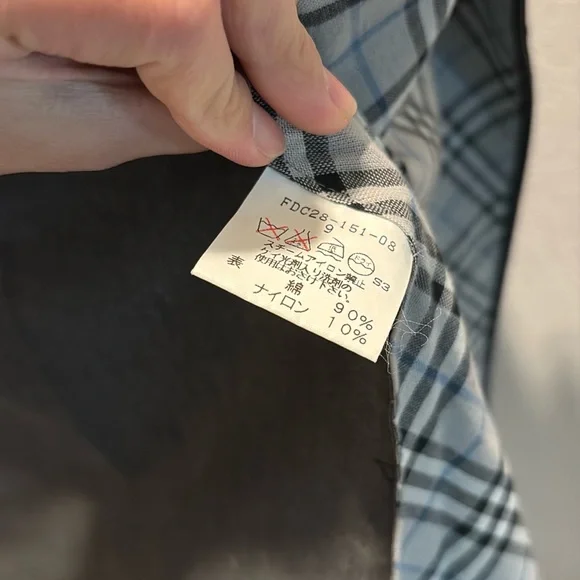 Burberry Small - Medium Coat Gray with Hoodie - Picture 10 of 12